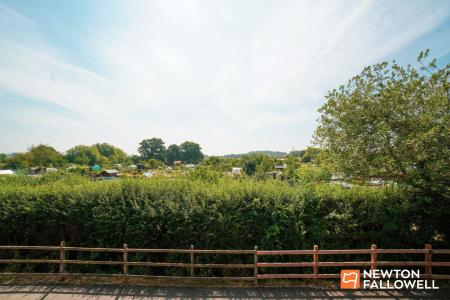 4 bedroom Detached house for sale in Edward Phillipps Road, Hathern, LE12