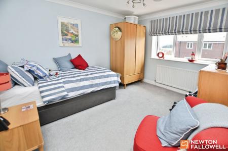 4 bedroom Detached house for sale in St. Phillips Road, Burton-On-The-Wolds, LE12
