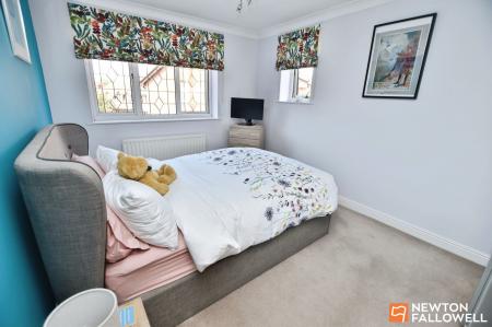 4 bedroom Detached house for sale in St. Phillips Road, Burton-On-The-Wolds, LE12