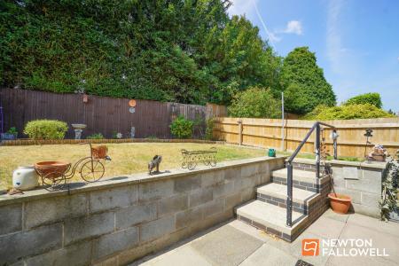 2 bedroom Semi-detached bungalow for sale in Swallow Walk, Hathern, LE12