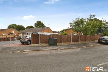2 bedroom Semi-detached bungalow for sale in Braddon Road, Loughborough, LE11