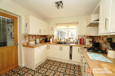 3 bedroom Detached house for sale in Byron Street, Loughborough, LE11