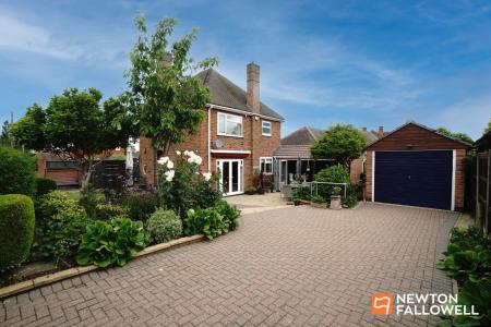 3 bedroom Detached house for sale in Byron Street, Loughborough, LE11
