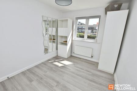 2 bedroom Apartment for sale in Racecourse Mews, Loughborough, LE11