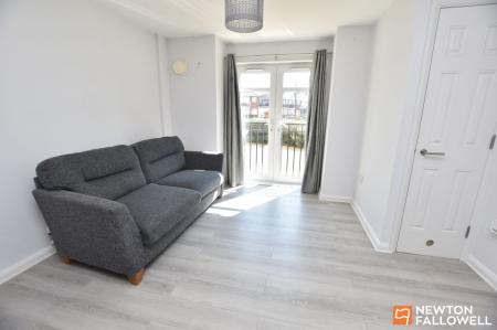 2 bedroom Apartment for sale in Racecourse Mews, Loughborough, LE11