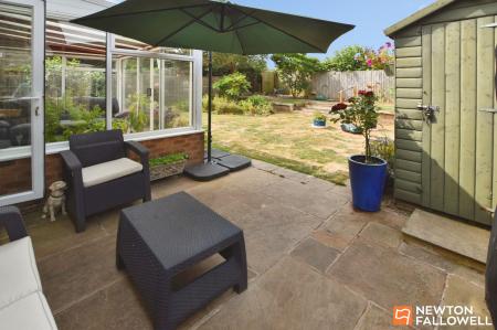 4 bedroom Detached bungalow for sale in Foxhills, Kegworth, DE74