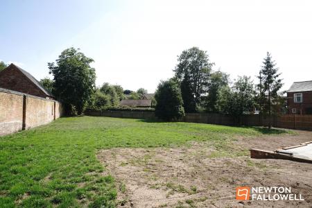 4 bedroom Detached house for sale in The Nook, East Leake, LE12