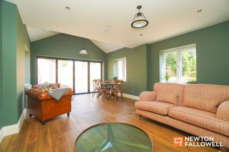 4 bedroom Detached house for sale in The Nook, East Leake, LE12