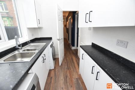 3 bedroom Semi-detached house for sale in Park Road, Loughborough, LE11