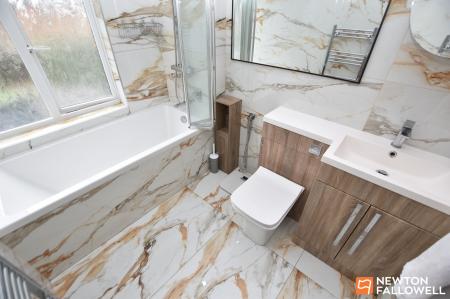 3 bedroom Semi-detached house for sale in Park Road, Loughborough, LE11
