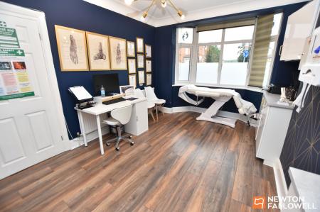 3 bedroom Semi-detached house for sale in Park Road, Loughborough, LE11