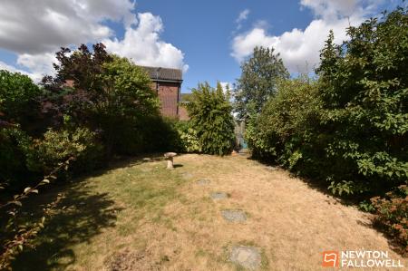 2 bedroom Detached bungalow for sale in Hathern Road, Shepshed, LE12