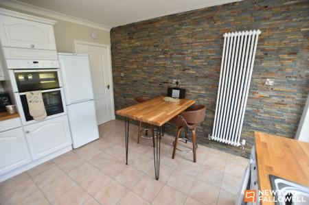 2 bedroom Detached bungalow for sale in Hathern Road, Shepshed, LE12