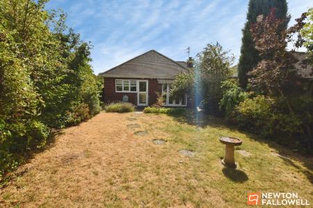 2 bedroom Detached bungalow for sale in Hathern Road, Shepshed, LE12