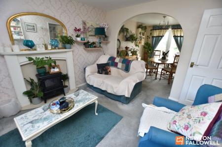 5 bedroom Detached house for sale in Linley Avenue, Shepshed, LE12