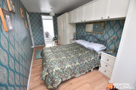 5 bedroom Detached house for sale in Linley Avenue, Shepshed, LE12