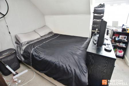 3 bedroom End of terrace house for sale in Osier Fields, East Leake, LE12