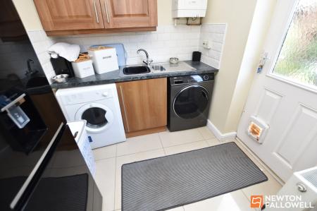 3 bedroom End of terrace house for sale in Osier Fields, East Leake, LE12