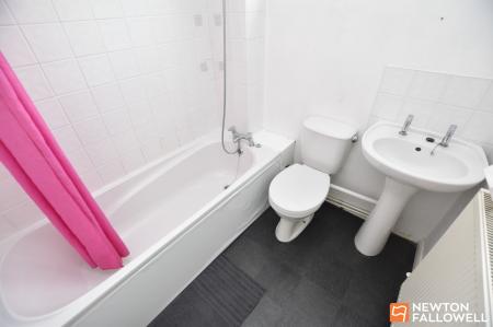 2 bedroom Semi-detached house for sale in Weldon Avenue, Sileby, LE12