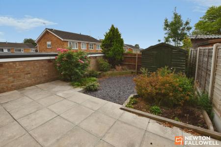 2 bedroom Semi-detached house for sale in Weldon Avenue, Sileby, LE12