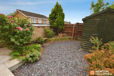 2 bedroom Semi-detached house for sale in Weldon Avenue, Sileby, LE12