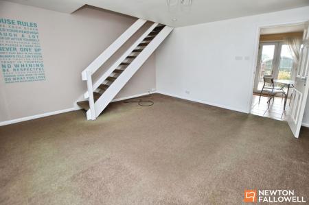 2 bedroom Semi-detached house for sale in Weldon Avenue, Sileby, LE12
