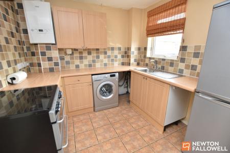 2 bedroom Semi-detached house for sale in Weldon Avenue, Sileby, LE12