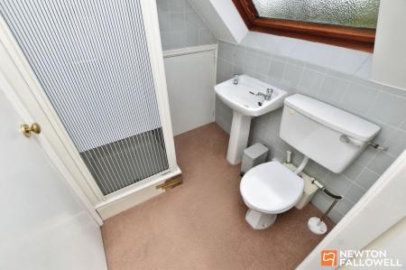 6 bedroom Detached house for sale in Barrow Road, Burton-On-The-Wolds, LE12