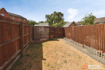 2 bedroom Terraced House for sale in Highland Drive, Loughborough, LE11