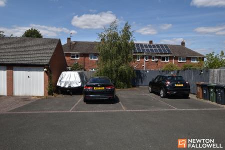 2 bedroom Terraced House for sale in Highland Drive, Loughborough, LE11