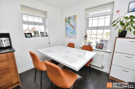 4 bedroom Detached house for sale in Pritchard Drive, Kegworth, DE74