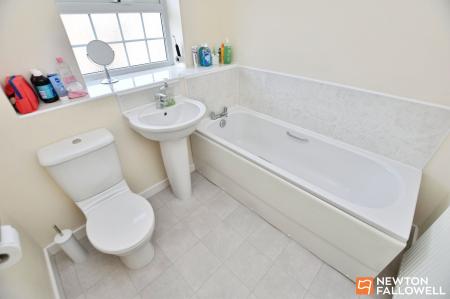 4 bedroom Detached house for sale in Pritchard Drive, Kegworth, DE74