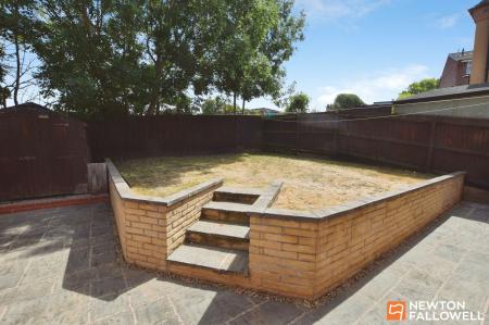 4 bedroom Detached house for sale in Pritchard Drive, Kegworth, DE74