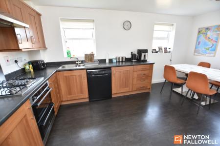 4 bedroom Detached house for sale in Pritchard Drive, Kegworth, DE74