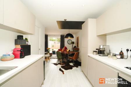 3 bedroom Terraced House for sale in Charnian Way, Shepshed, LE12