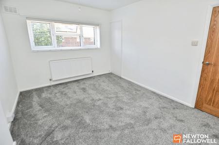3 bedroom Terraced House for sale in Castle Road, Mountsorrel, LE12