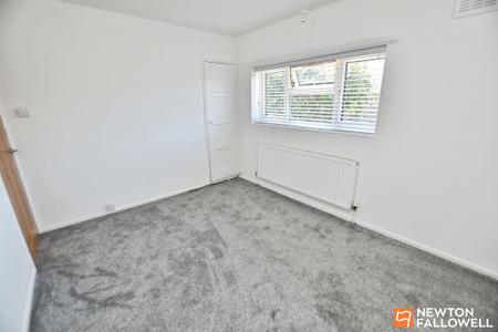3 bedroom Terraced House for sale in Castle Road, Mountsorrel, LE12