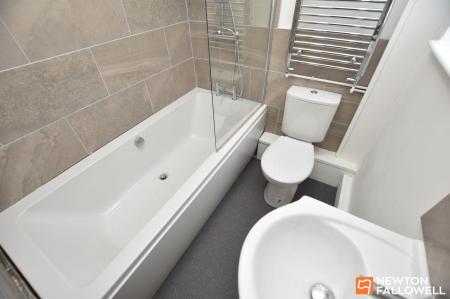3 bedroom Terraced House for sale in Castle Road, Mountsorrel, LE12