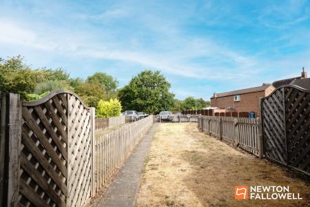 3 bedroom End of terrace house for sale in Kegworth Road, Gotham, NG11