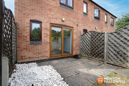 3 bedroom End of terrace house for sale in Kegworth Road, Gotham, NG11