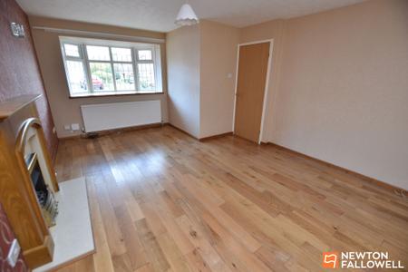 3 bedroom Detached house for sale in Clowbridge Drive, Loughborough, LE11