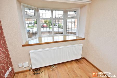 3 bedroom Detached house for sale in Clowbridge Drive, Loughborough, LE11