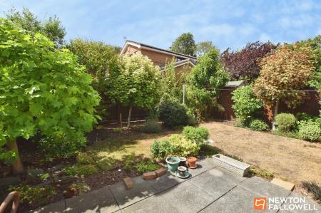 3 bedroom Detached house for sale in Clowbridge Drive, Loughborough, LE11