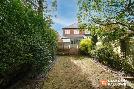 2 bedroom Semi-detached house for sale in Danvers Road, Mountsorrel, LE12