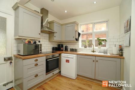 2 bedroom Semi-detached house for sale in Danvers Road, Mountsorrel, LE12