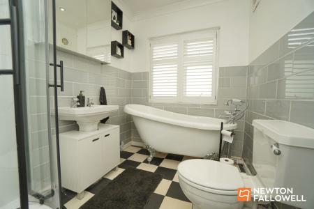 2 bedroom Semi-detached house for sale in Danvers Road, Mountsorrel, LE12