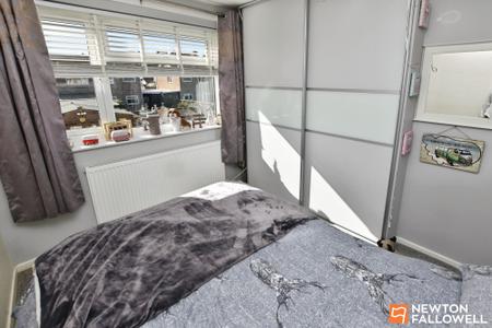 3 bedroom Semi-detached house for sale in Petworth Drive, Loughborough, LE11