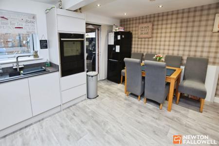 3 bedroom Semi-detached house for sale in Petworth Drive, Loughborough, LE11