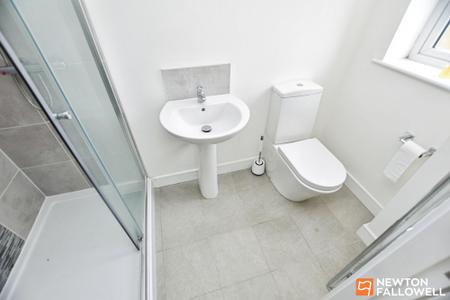 3 bedroom Terraced House for sale in Windlass Close, Loughborough, LE11