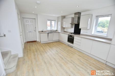3 bedroom Terraced House for sale in Windlass Close, Loughborough, LE11